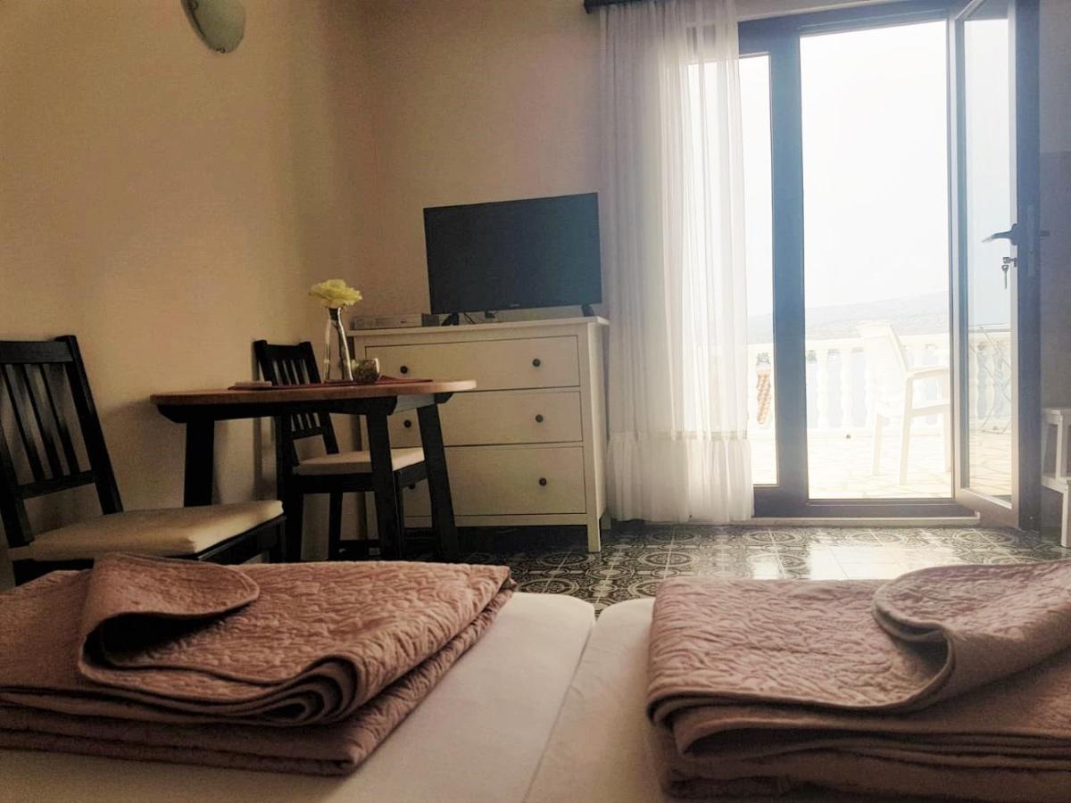 Apartments Marta Рогозница Екстериор снимка