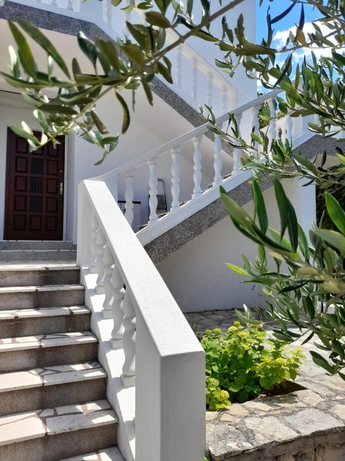 Apartments Marta Рогозница Екстериор снимка