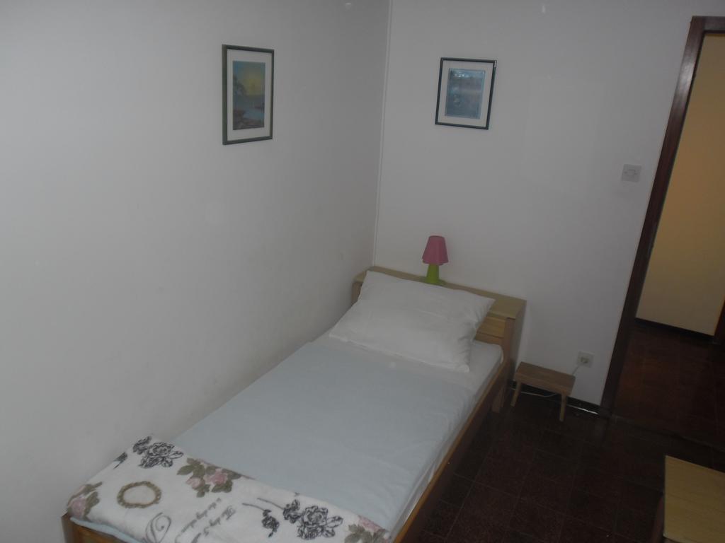 Apartments Marta Рогозница Стая снимка