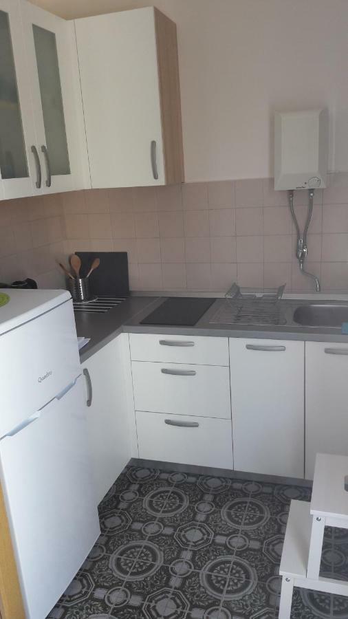 Apartments Marta Рогозница Екстериор снимка